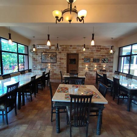 Gir Lions Paw Resort With Swimming Pool Sasan Gir Εξωτερικό φωτογραφία