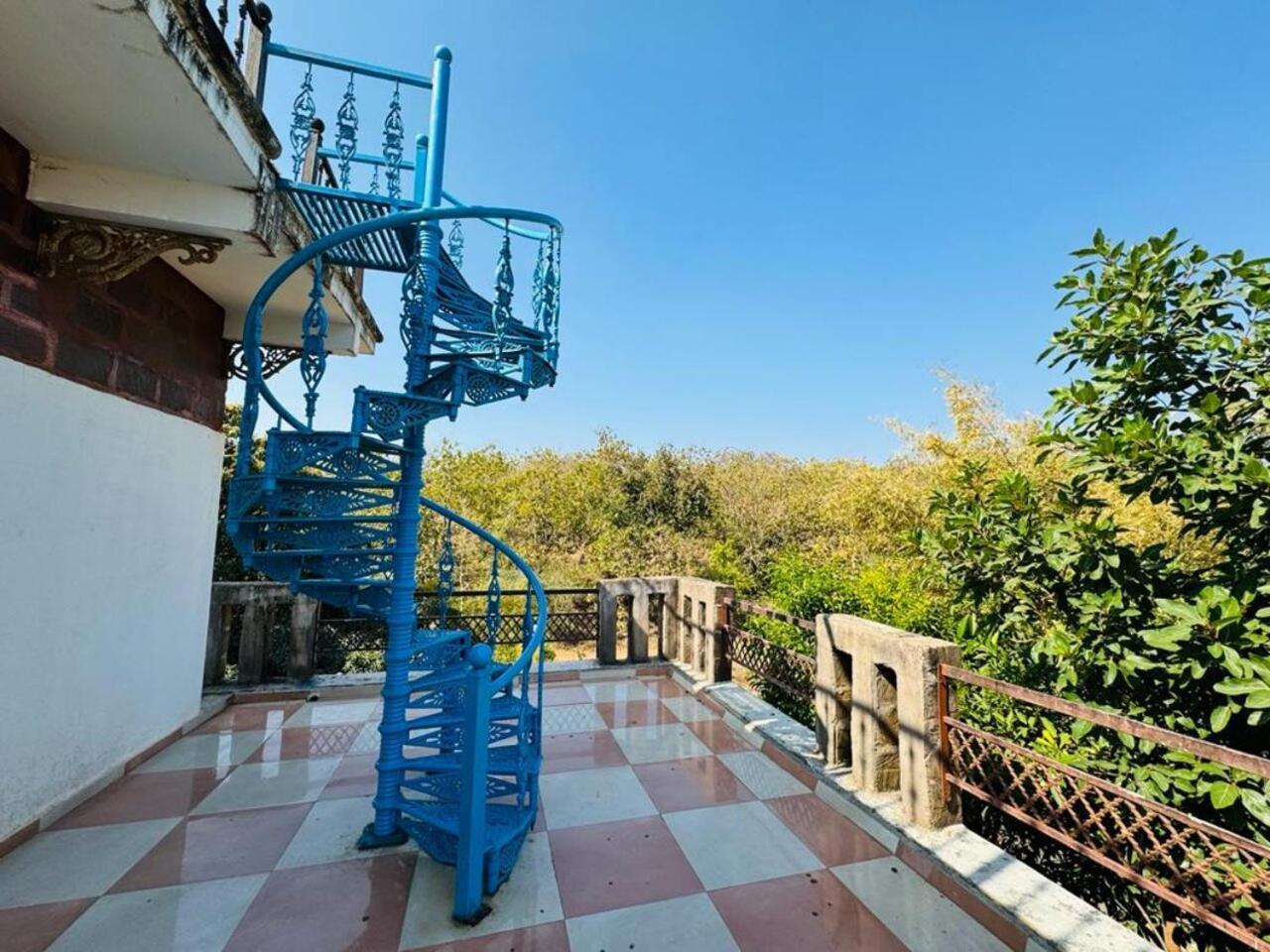 Gir Lions Paw Resort With Swimming Pool Sasan Gir Εξωτερικό φωτογραφία
