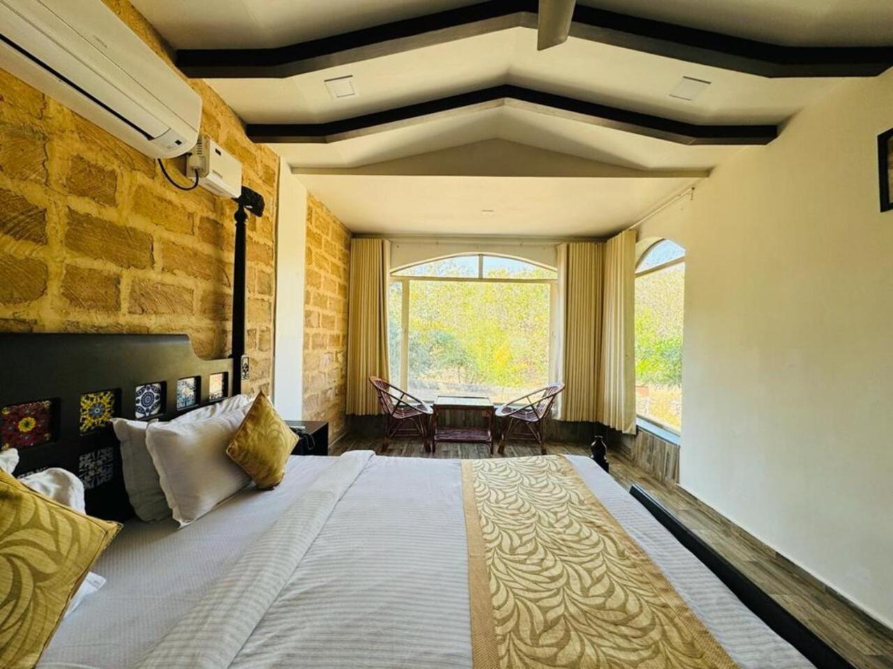 Gir Lions Paw Resort With Swimming Pool Sasan Gir Εξωτερικό φωτογραφία