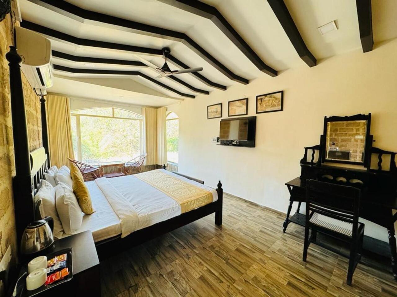 Gir Lions Paw Resort With Swimming Pool Sasan Gir Εξωτερικό φωτογραφία