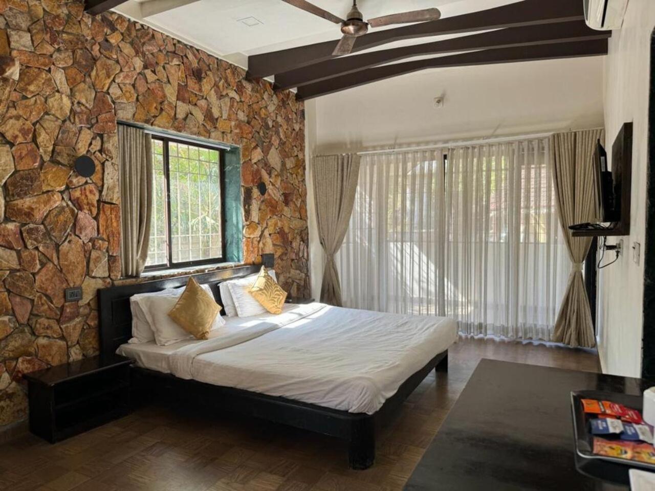 Gir Lions Paw Resort With Swimming Pool Sasan Gir Εξωτερικό φωτογραφία