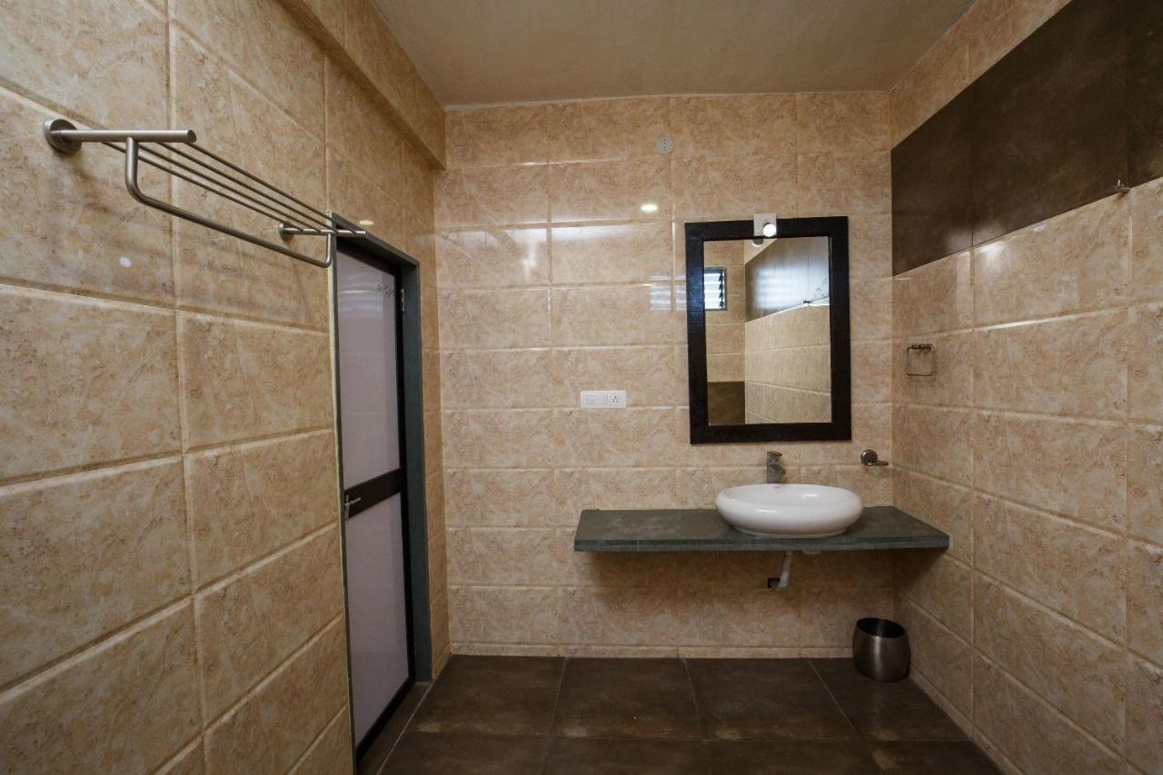 Gir Lions Paw Resort With Swimming Pool Sasan Gir Εξωτερικό φωτογραφία
