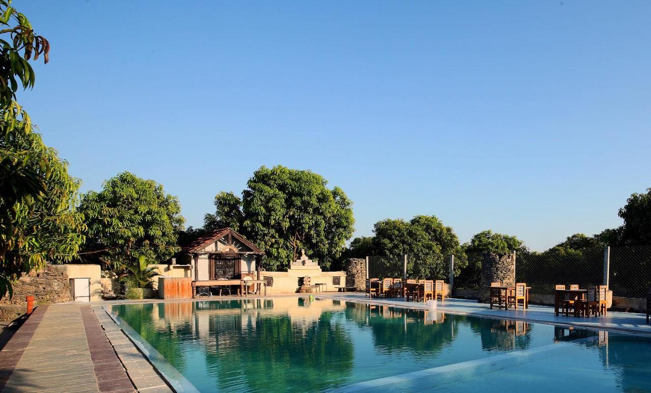 Gir Lions Paw Resort With Swimming Pool Sasan Gir Εξωτερικό φωτογραφία