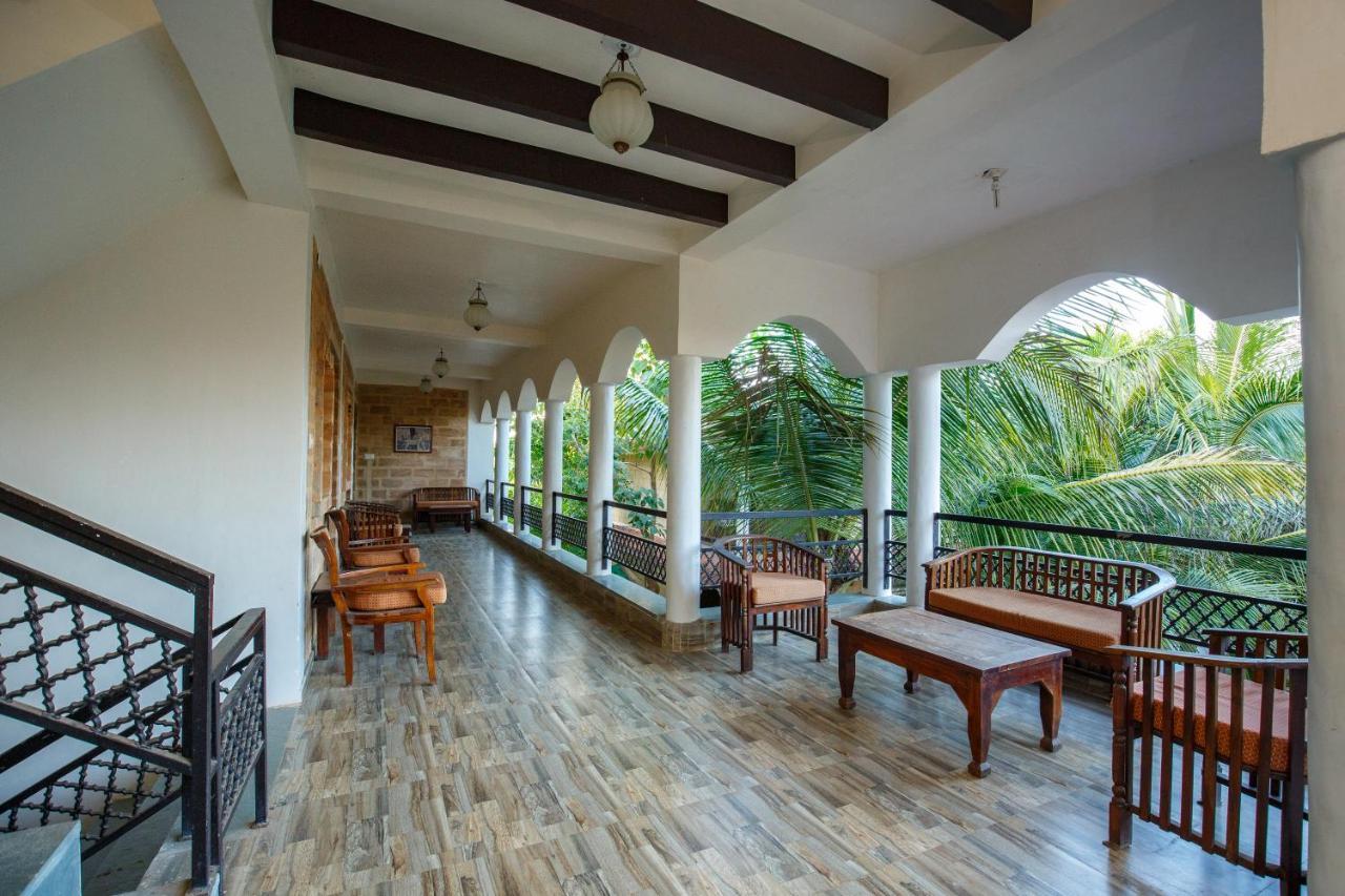 Gir Lions Paw Resort With Swimming Pool Sasan Gir Εξωτερικό φωτογραφία