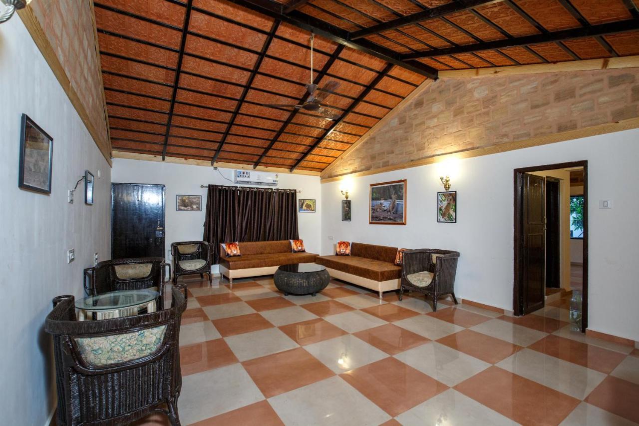 Gir Lions Paw Resort With Swimming Pool Sasan Gir Εξωτερικό φωτογραφία